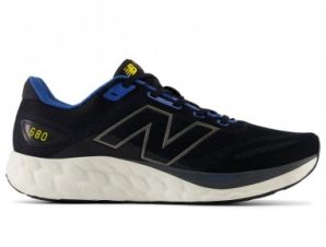 New Balance sports shoes M M680LH8